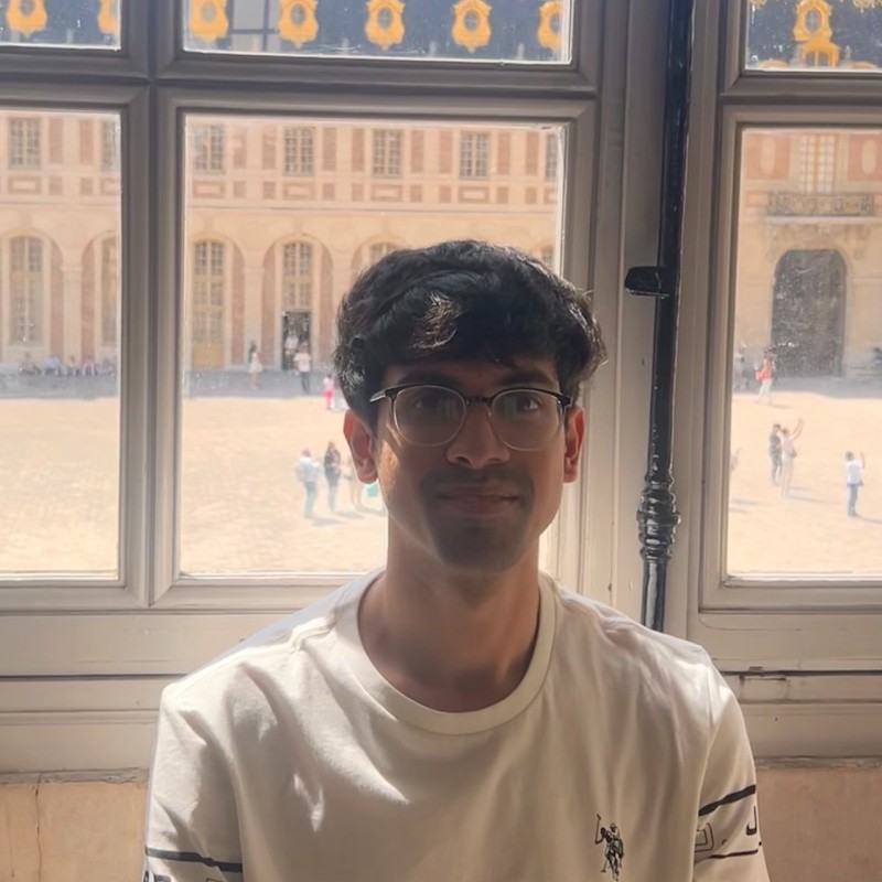 Snap of Me: Happy in europe.